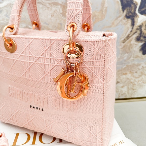 Christian Dior Canvas Cannage Medium Lady Dior D-Lite Tote Bag - Picture 6 of 16